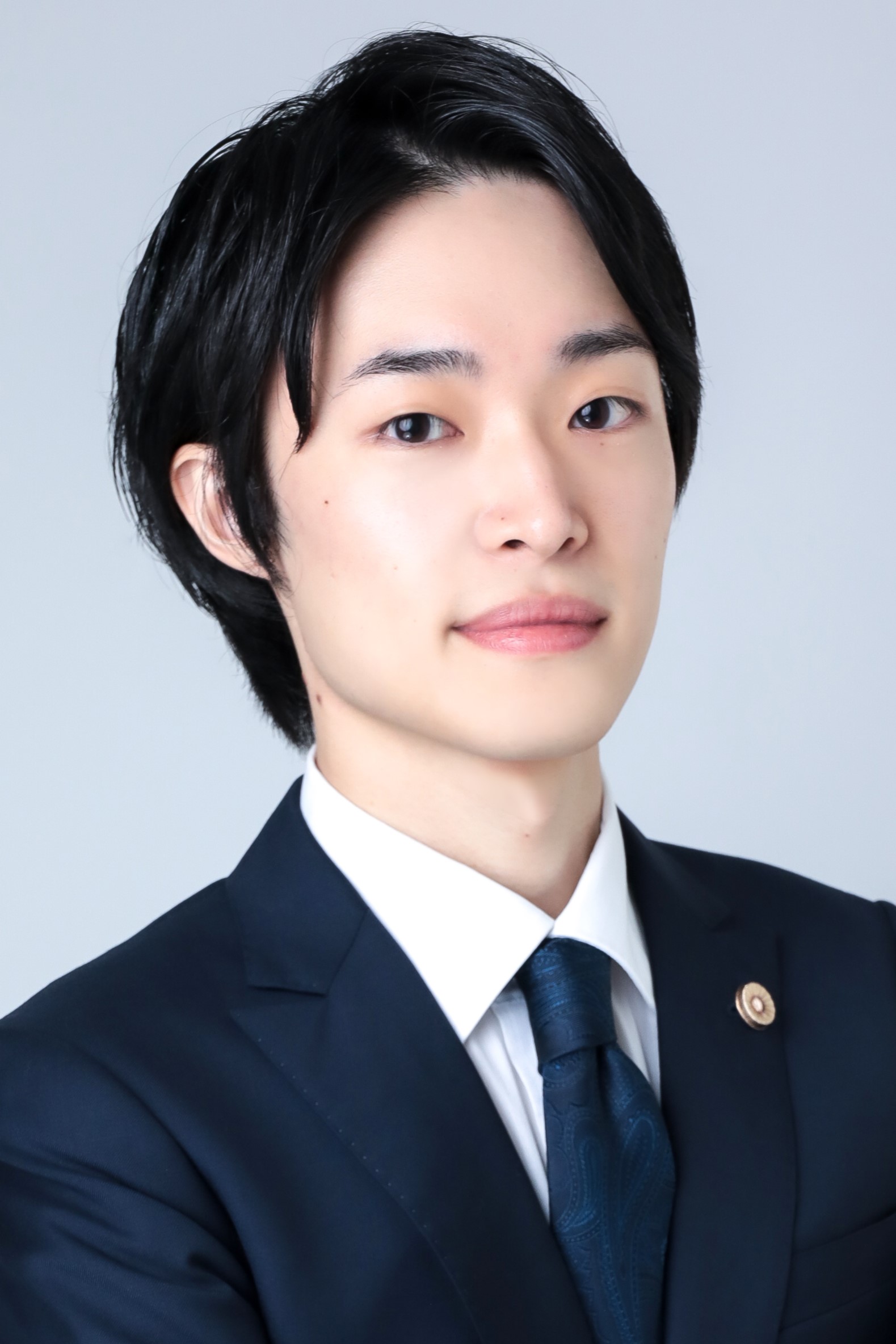 黎明国際法律事務所 岡林薫平